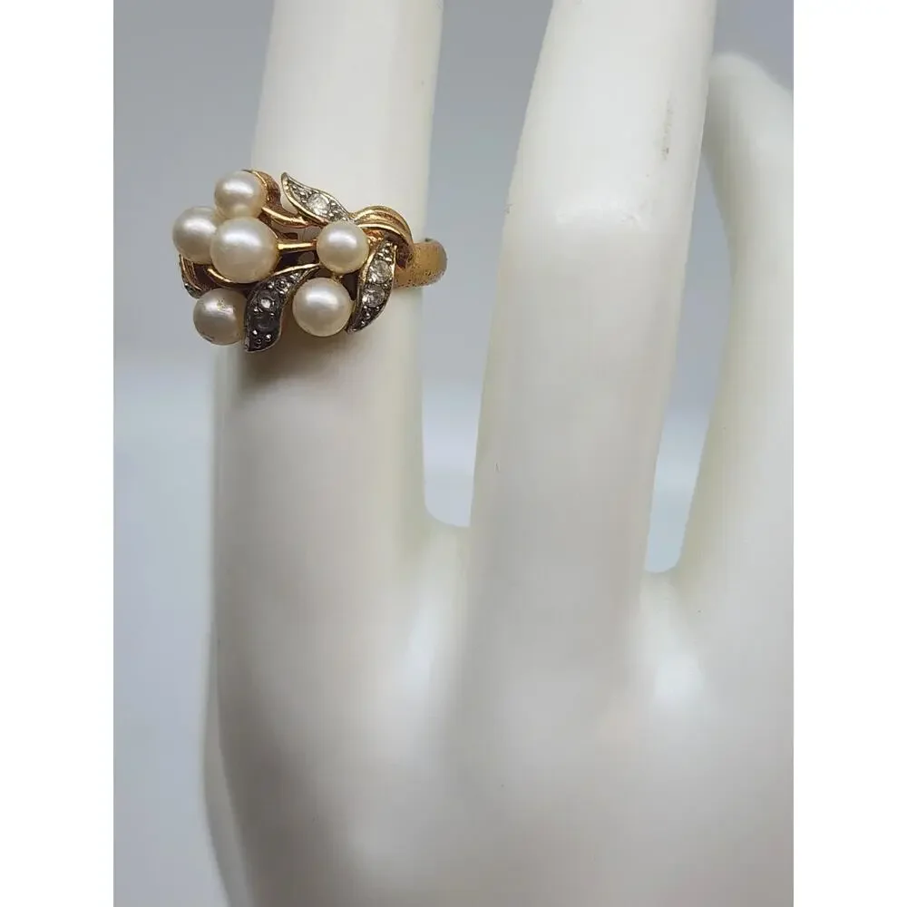 Vintage Avon Faux Pearl Rhinestone Cluster Cocktail Ring Gold Tone Sz 6